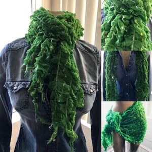 Chic NWOT Green CRINKLE Confetti Rectangular SCARF